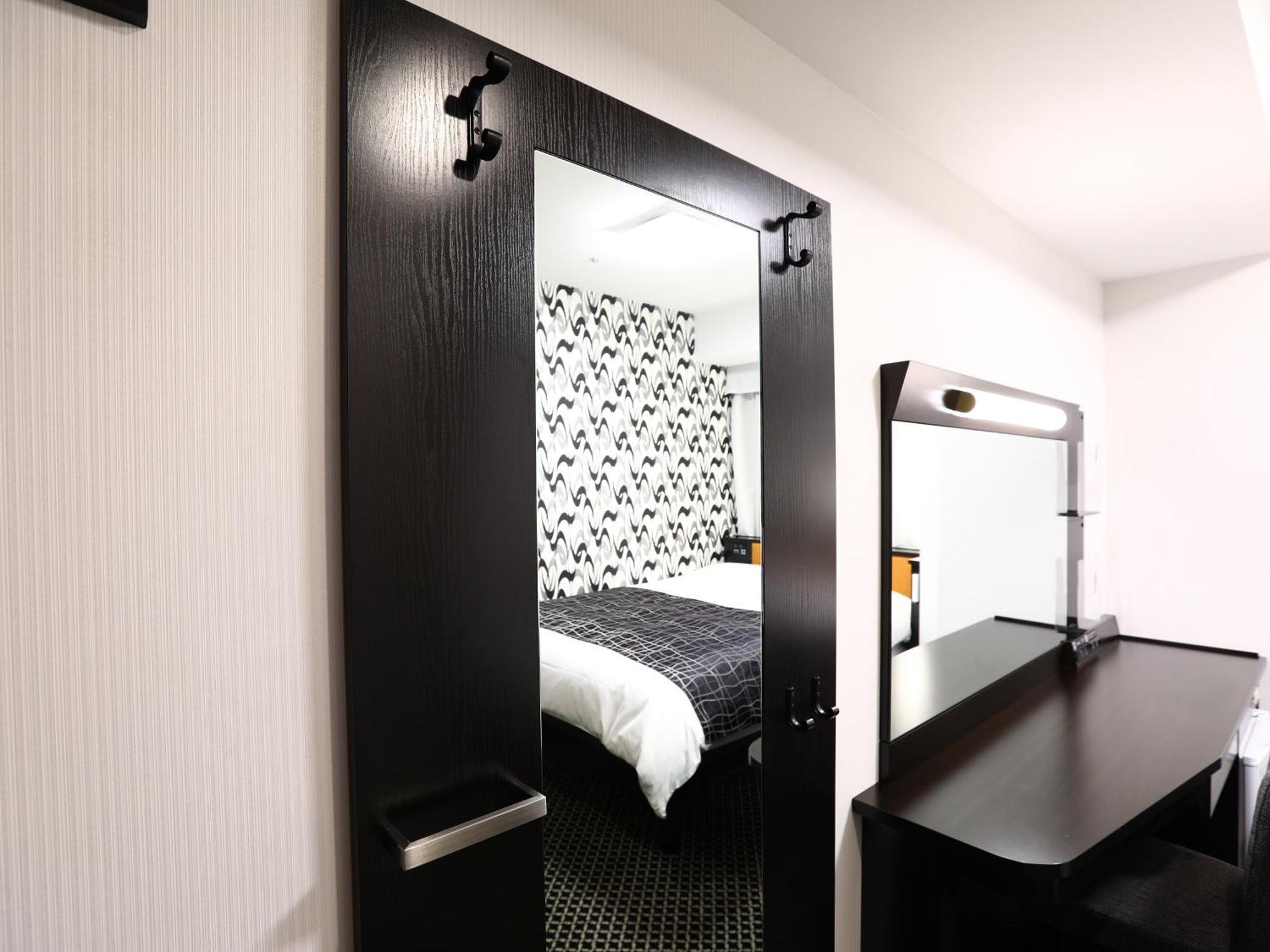 Apa Hotel Akihabara Ekihigashi Tokyo prefektur Exteriör bild